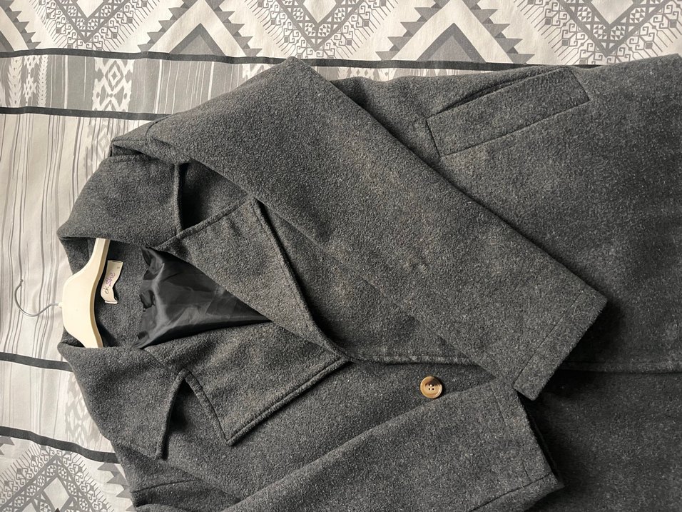 Düğmeli Gri Kaban - Görsel 3