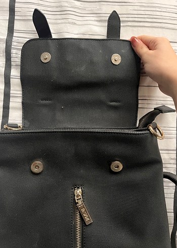 Kadın Siyah Deri Sırt Çantası - Görsel 4
