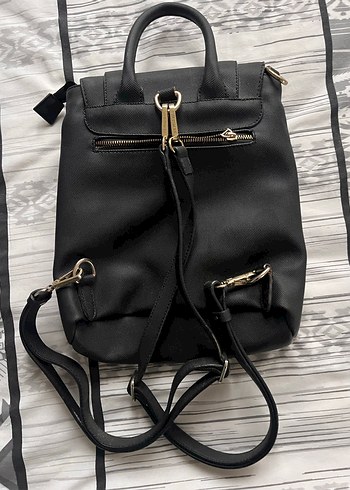 Kadın Siyah Deri Sırt Çantası - Görsel 2