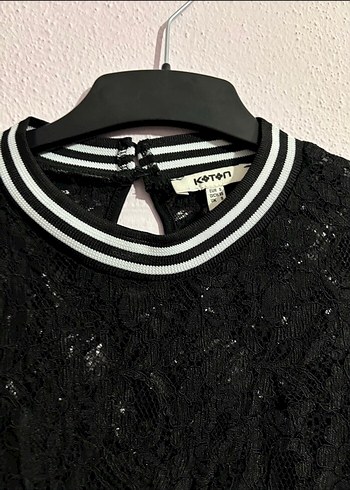Koton Koton S beden Siyah Dantelli Tshirt