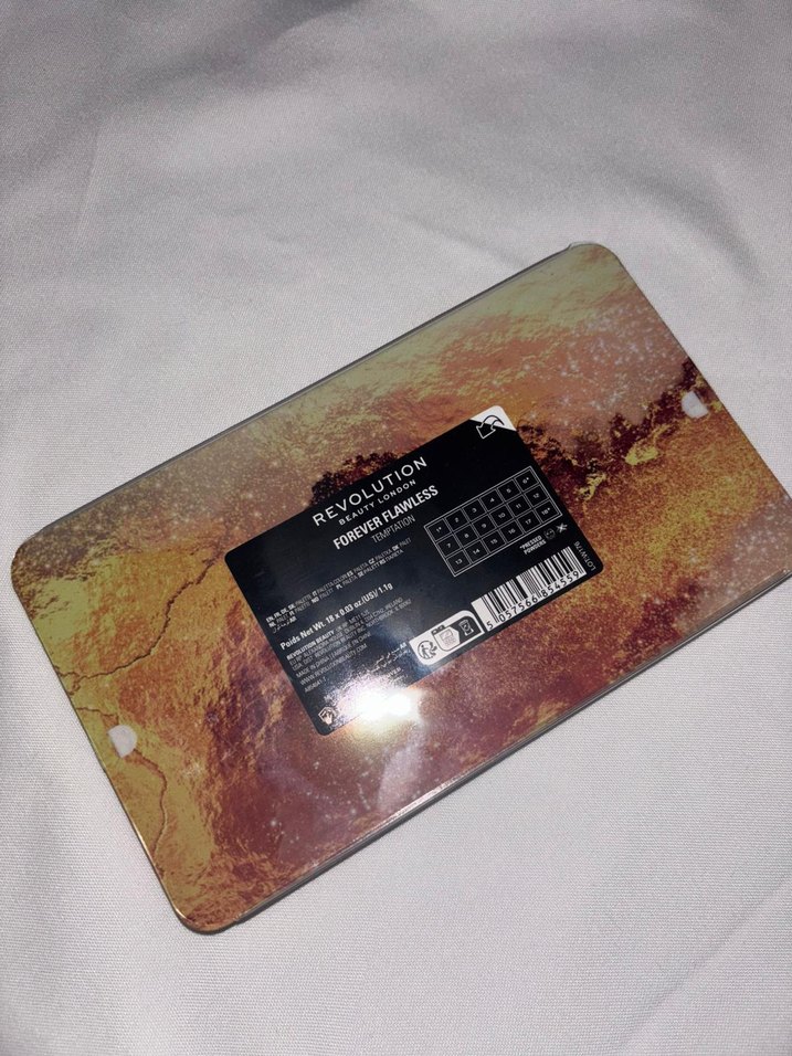 Revolution Bronze Temptation Far Paleti - Görsel 2