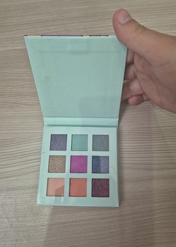 Beden Mad beauty Disney POP Ariel Far Paleti
