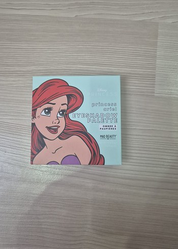 Mad beauty Disney POP Ariel Far Paleti