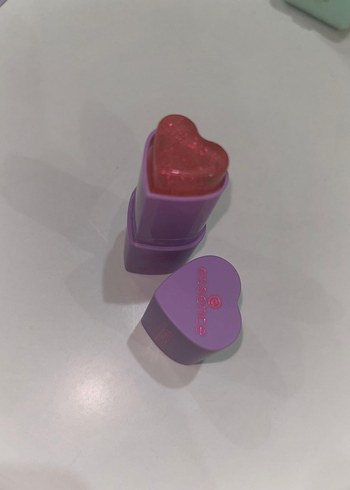 Essence Lip&Cheek Kiss On ruj ve Allık