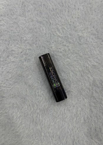 Catrice Drunk'n Diamonds 050 burry me rubbies Plumping lip Balm