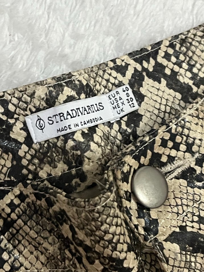 Stradivarius Yılan Desenli Kadın Pantolon - Görsel 4