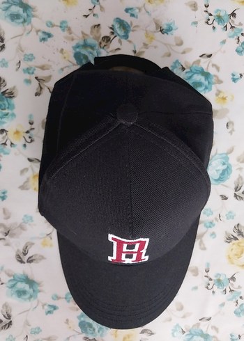 Siyah Kadın Şapka R Nakışlı - Görsel 3