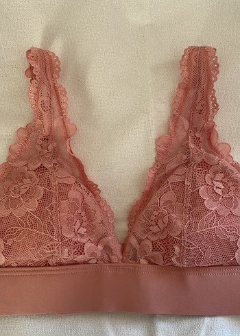 34 Beden pembe Renk H&M 34 beden , Pembe Dantel Bohem Bralet
