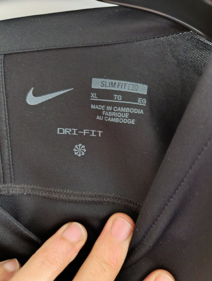 Nike Siyah Erkek Uzun Kollu Tişört - Görsel 3