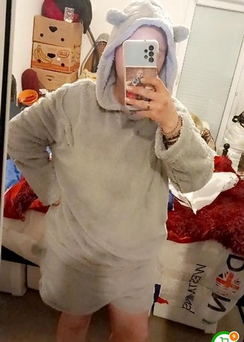Gri Kapüşonlu Kadın Sweatshirt