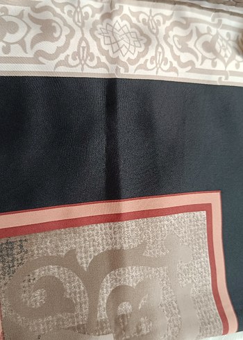  Beden Çok Renkli İpek Kadın Fular