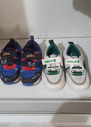 Erkek Çocuk Renkli Cırtlı Spor Ayakkabı