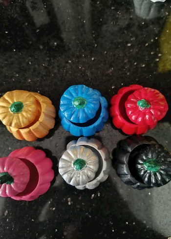 Diğer Renkli Kabak Şeklinde Lokumluk