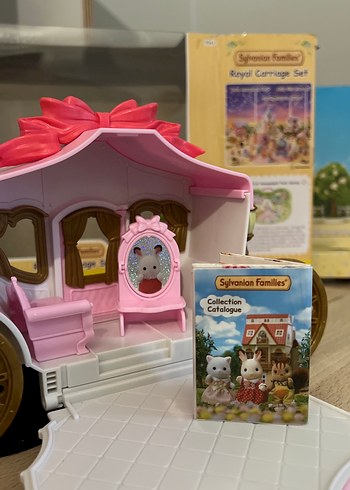 Sylvanian Families Royal Araba Seti Pembe - Görsel 4