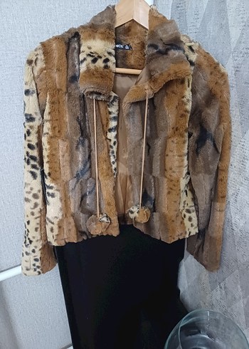 Leopar Desenli Kadın Suni Kürk Ceket