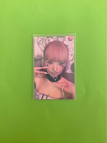 İ*zone yena pc photocard pob