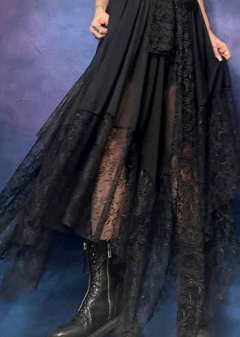 m Beden Siyah Gotik Uzun Drapeli Etek