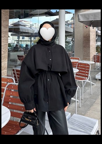 Siyah Kuşaklı Kadın Uzun Kollu Kaban