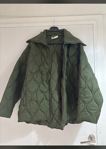 Pull and Bear Pull bear