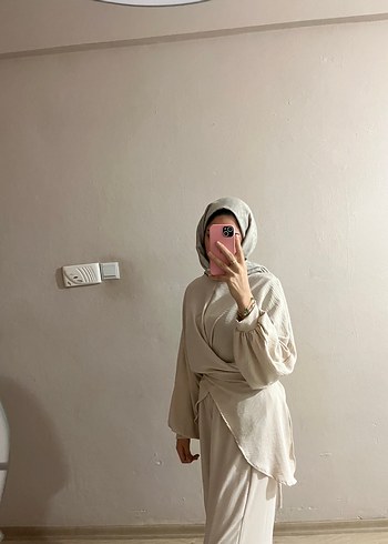 diğer Beden ten rengi Renk Bej takım