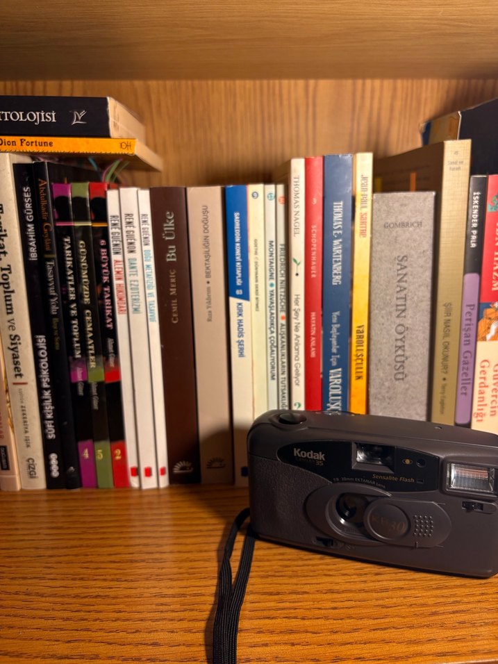 Kodak Siyah Filmli Fotoğraf Makinesi - Görsel 2