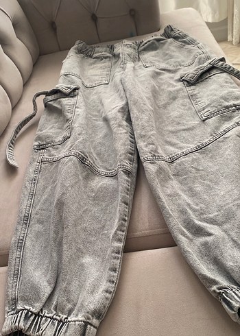 Gri Bol Kesim Kemerli Midi Kadın Kot Pantolon