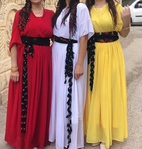Yöresel elbise , adet fiyatı 500 tl