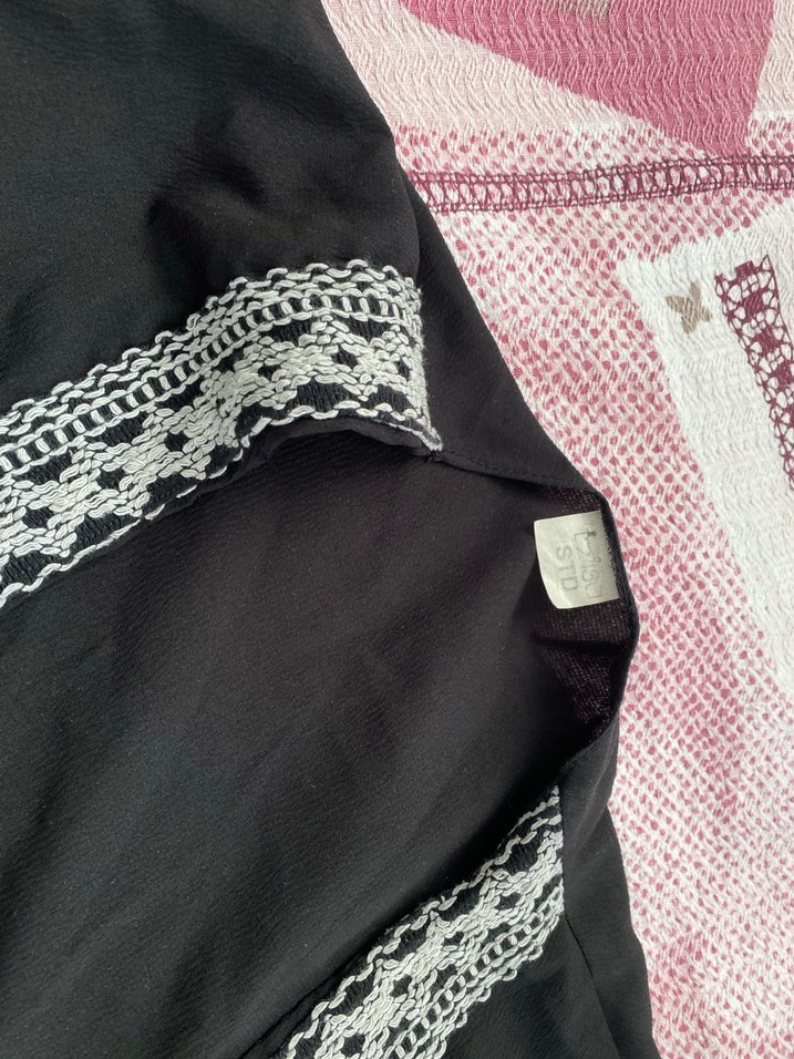 Nakış İşlemeli Siyah Uzun Kadın hırka - Görsel 4