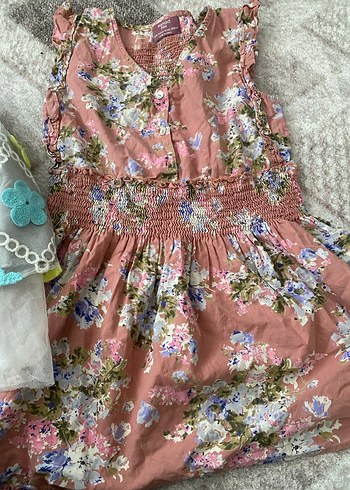 Çiçek İşlemeli Çok Renkli kız çocuk elbse - Görsel 3