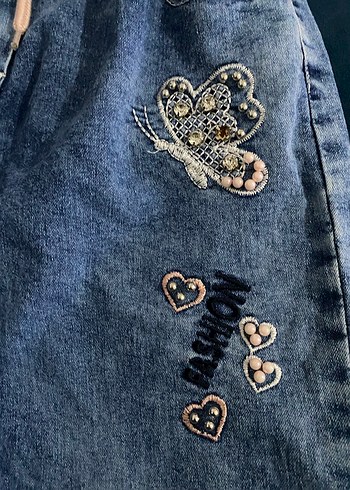 Nakışlı Düğmeli Mavi Kız Kot Pantolon - Görsel 3