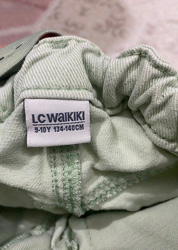 2 tane Nakışlı, bol kesim, düğmeli kız  çocuk pantolonu - Görsel 5