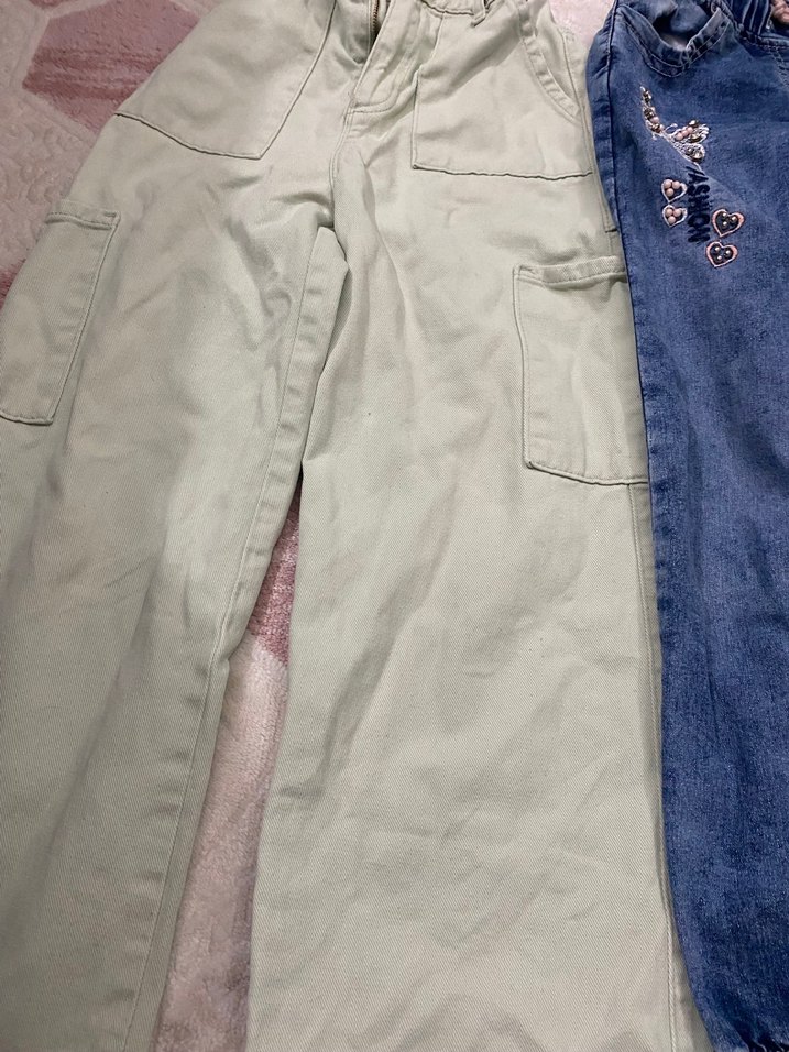 2 tane Nakışlı, bol kesim, düğmeli kız  çocuk pantolonu - Görsel 4