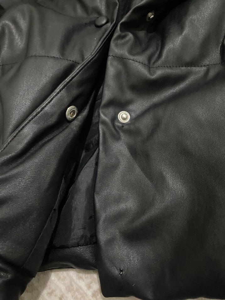Düğmeli Siyah Deri Kadın Ceket - Görsel 5