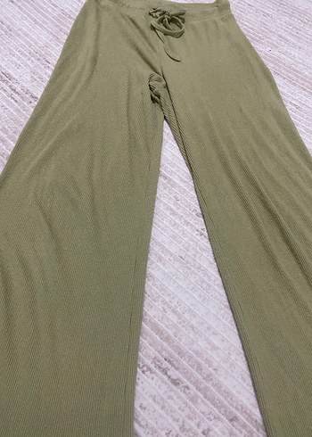 Düğmeli Rahat Kesim yumuşak kadın pijama - Görsel 4