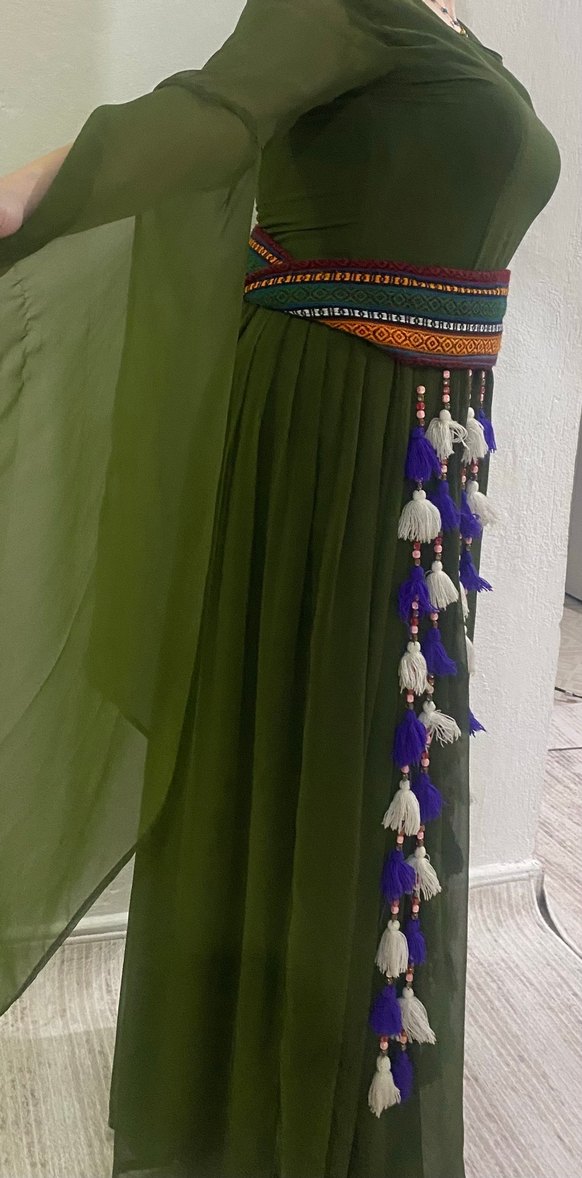 Haki Yeşil Uzun yöresel elbise (L bedeni ,70 kg uygun — görsel 3/12