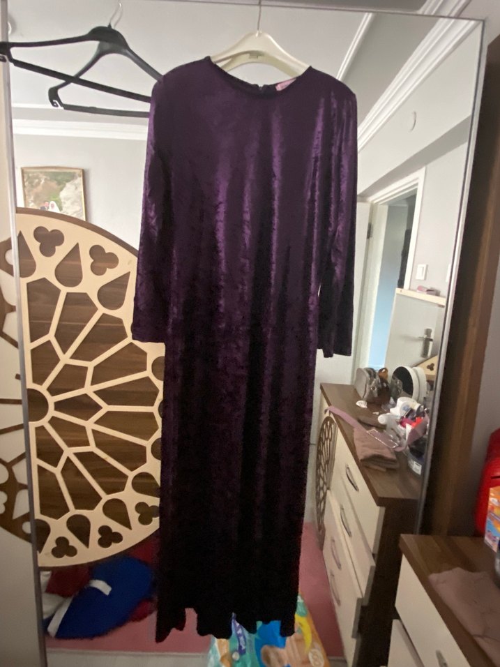 Kadife elbisedir - Görsel 2