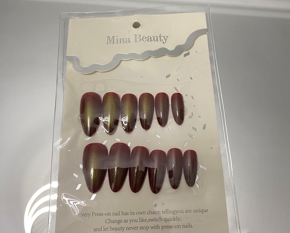 Bordo Parlak Takma Tırnak Seti - Görsel 4