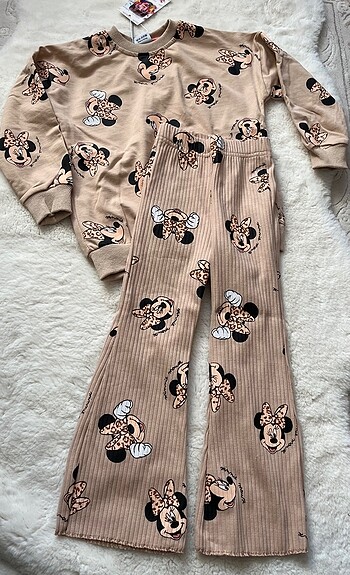 Diğer Mickey takım