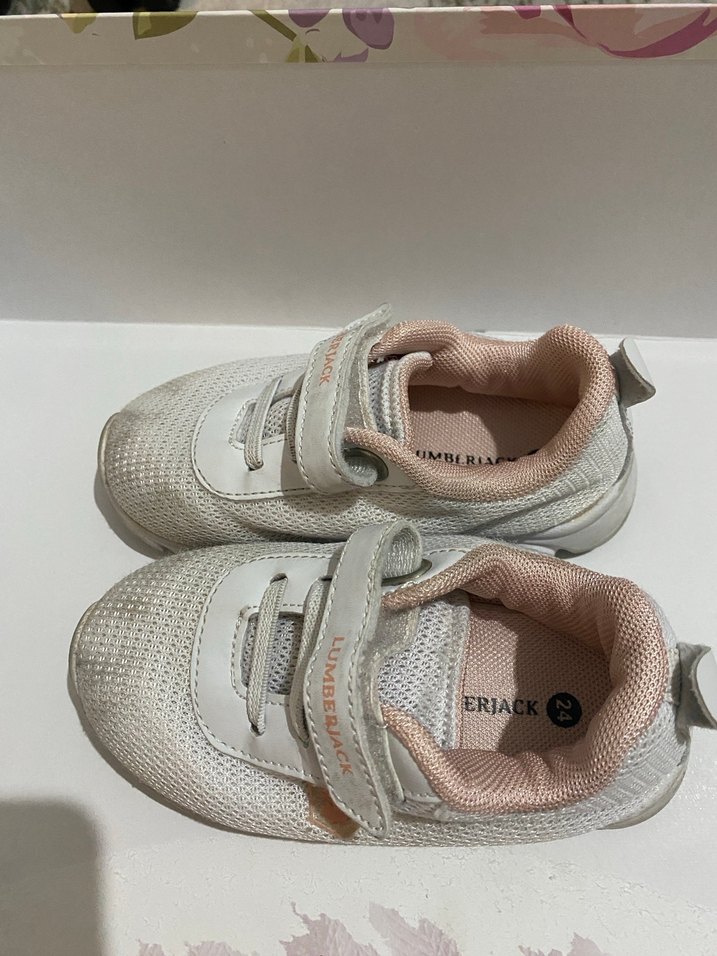 Lumberjack spor ayakkabı 24 numara - Görsel 2