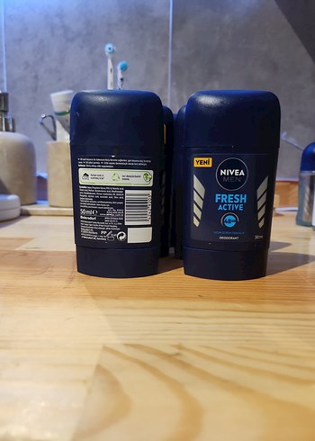 Nivea Nivea Fresh Active Erkek Deodorant Roll-On 50ml