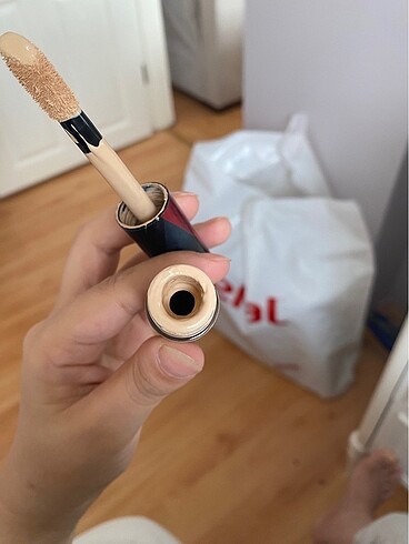 Beden Loreal vanilla ınfaıllbe concealer