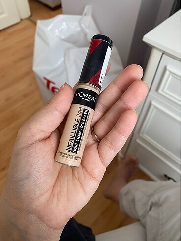 Loreal vanilla ınfaıllbe concealer