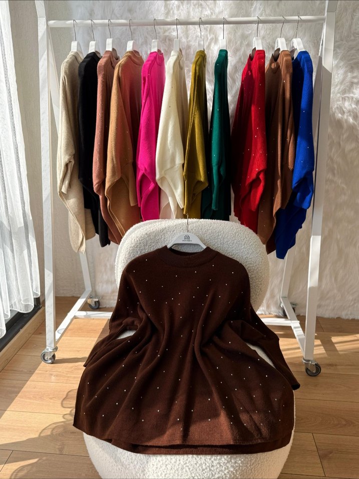 Kahverengi Nakışlı Örgü Kadın Panco - Görsel 2