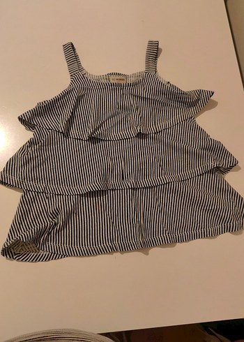 Çizgili Fırfırlı Kolsuz Kız Bluzu