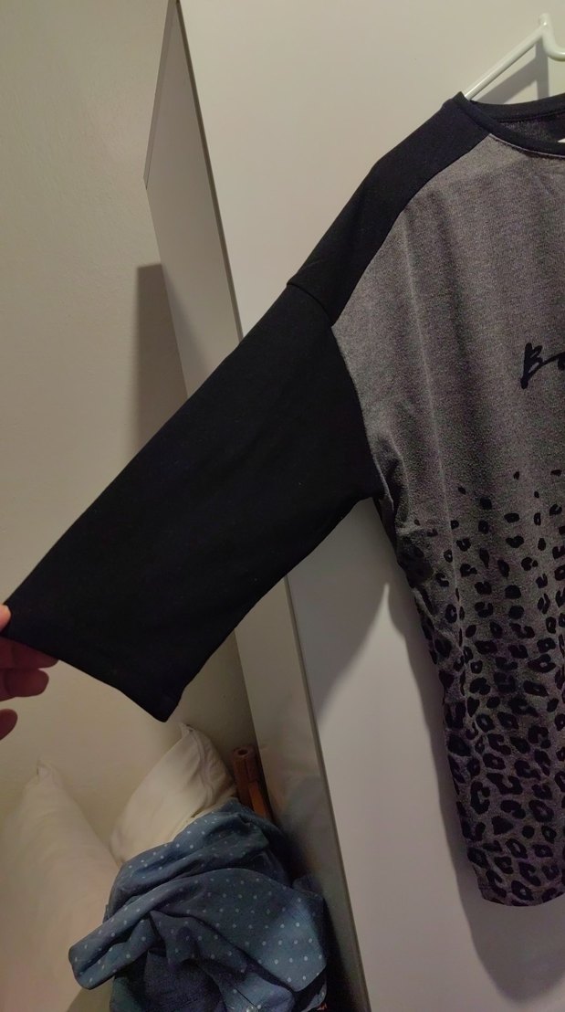 Gri Uzun Kollu  Tişört - Görsel 2