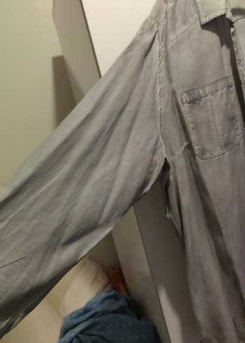 Gri Düğmeli Kadın Keten Gömlek - Görsel 4