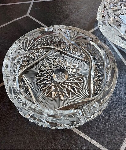 Paşabahçe Kristal kesme küllük 2 adet