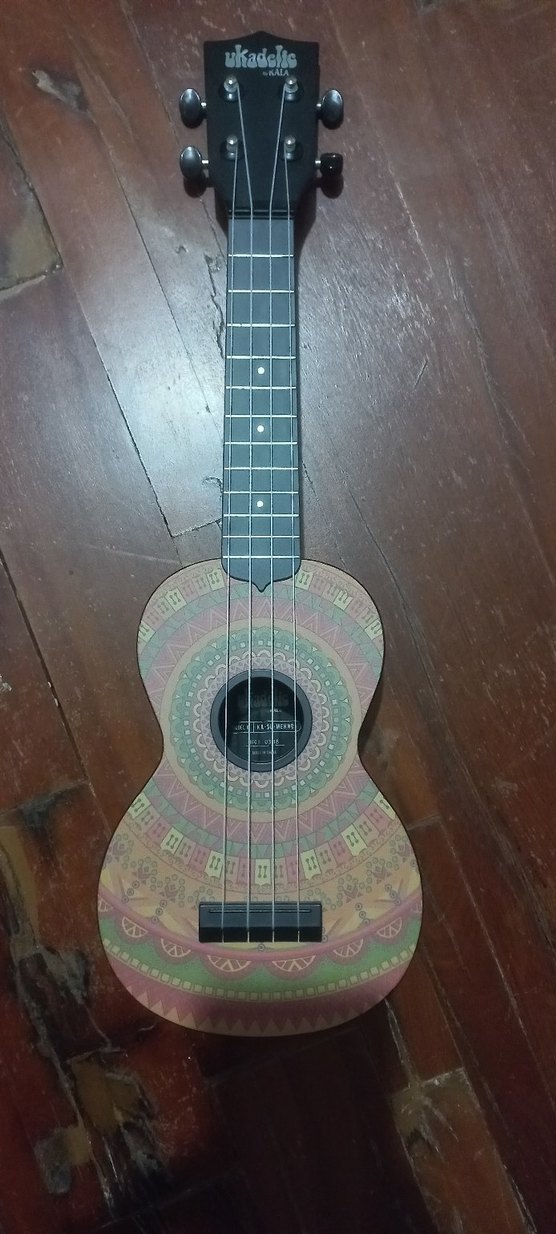 Kala Renkli Mehndi Desenli Soprano Ukulele - Görsel 4