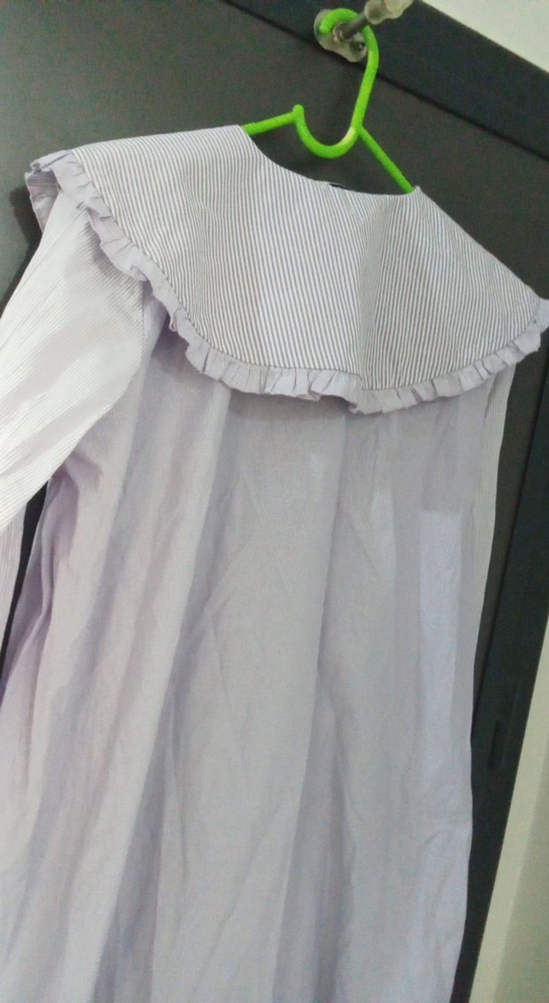 Mor Renkli Fırfırlı Keten Gömlek - Görsel 3