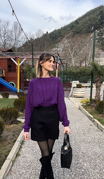 siyah yırtmaçlı mini etek